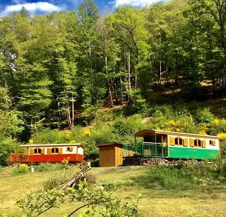 Les Roulottes De La Dordogne *